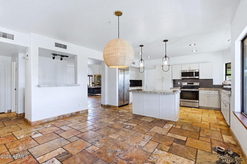 12780 N 94th Place - Photo 6