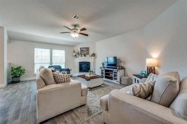 2937 Log Cabin Drive - Photo 4