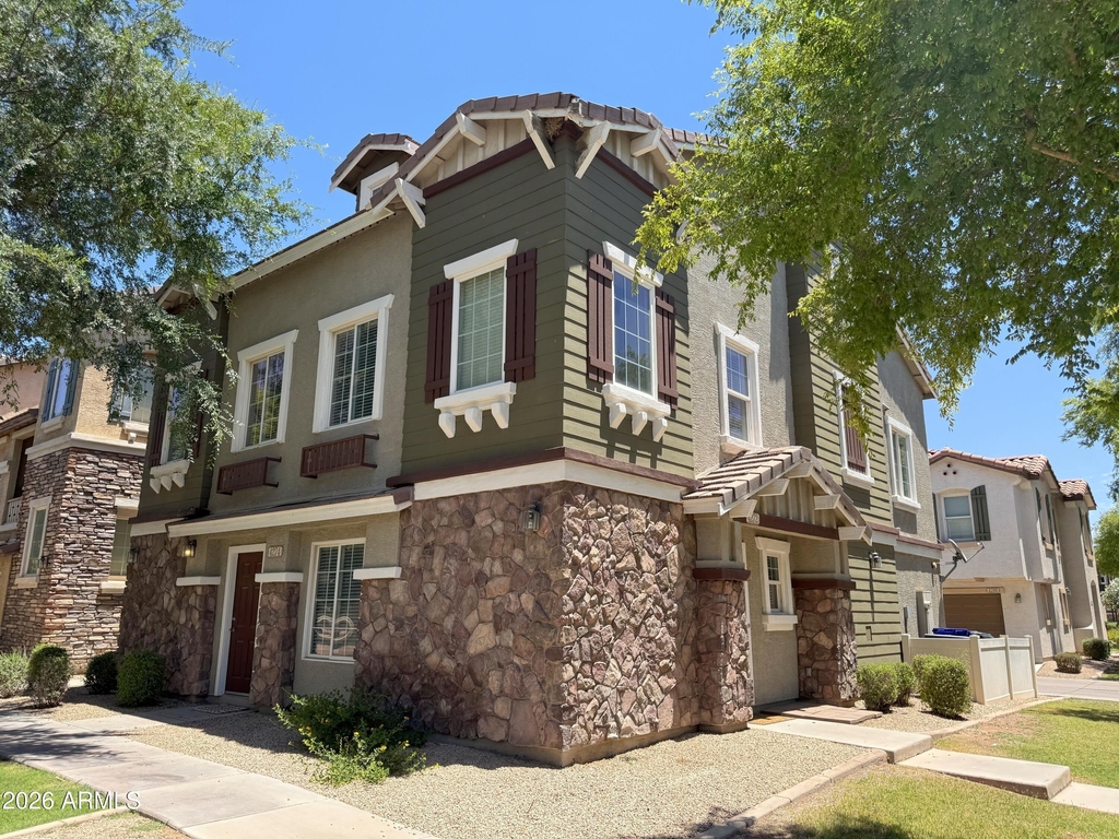 4272 E Jasper Drive - Photo 0