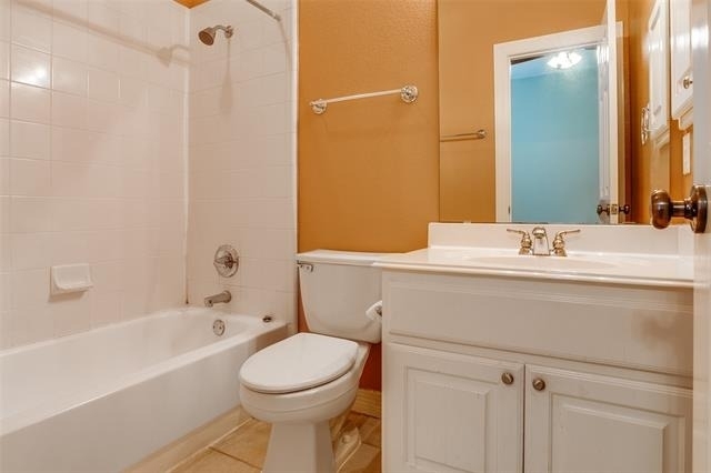 3951 N Hall Street - Photo 17