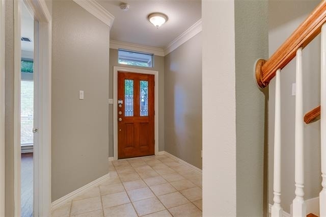 3951 N Hall Street - Photo 1