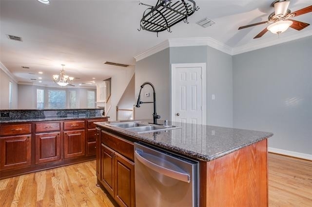 3951 N Hall Street - Photo 15