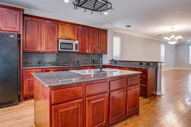 3951 N Hall Street - Photo 11