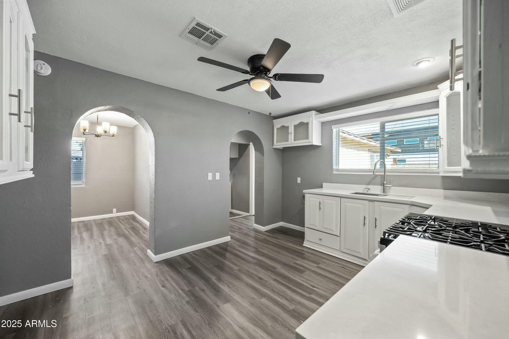 2601 N 51st Street - Photo 13