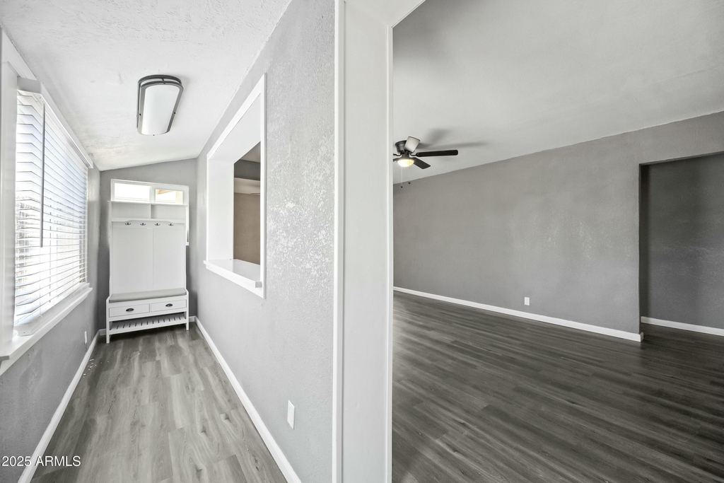 2601 N 51st Street - Photo 4
