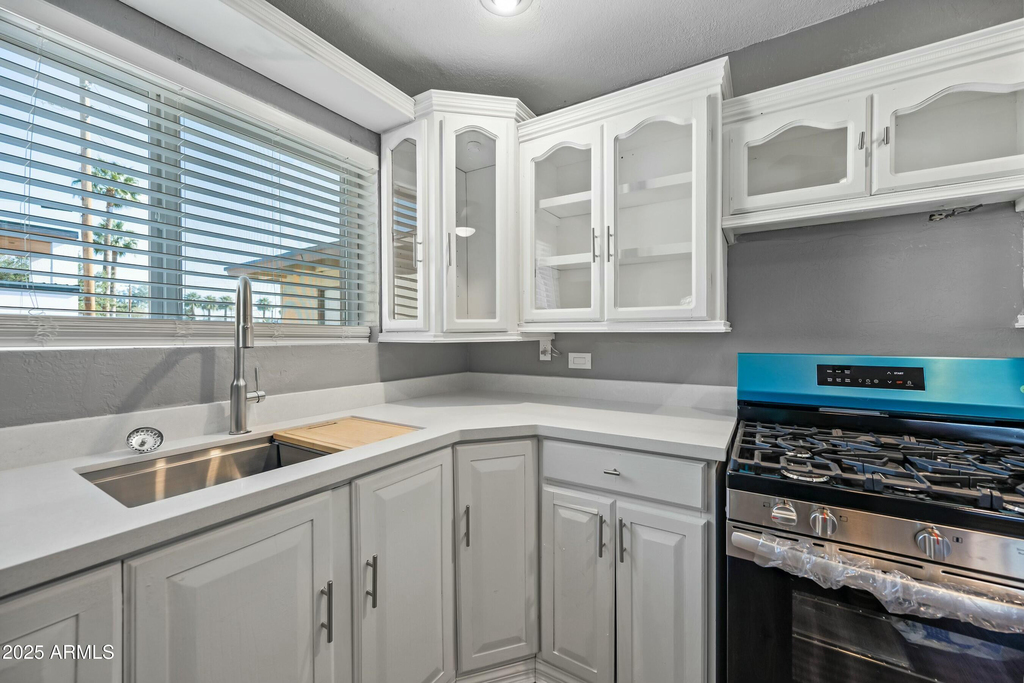 2601 N 51st Street - Photo 12