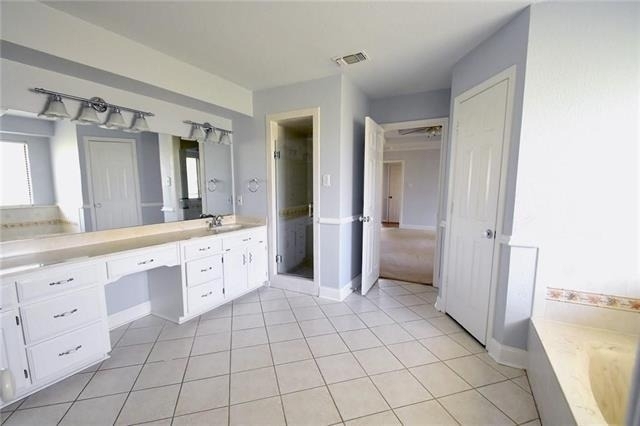 16 Lee Circle - Photo 8