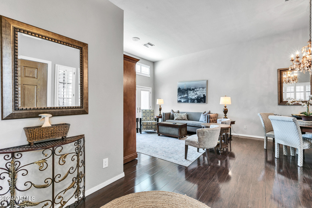 8889 E Meadow Hill Drive - Photo 9