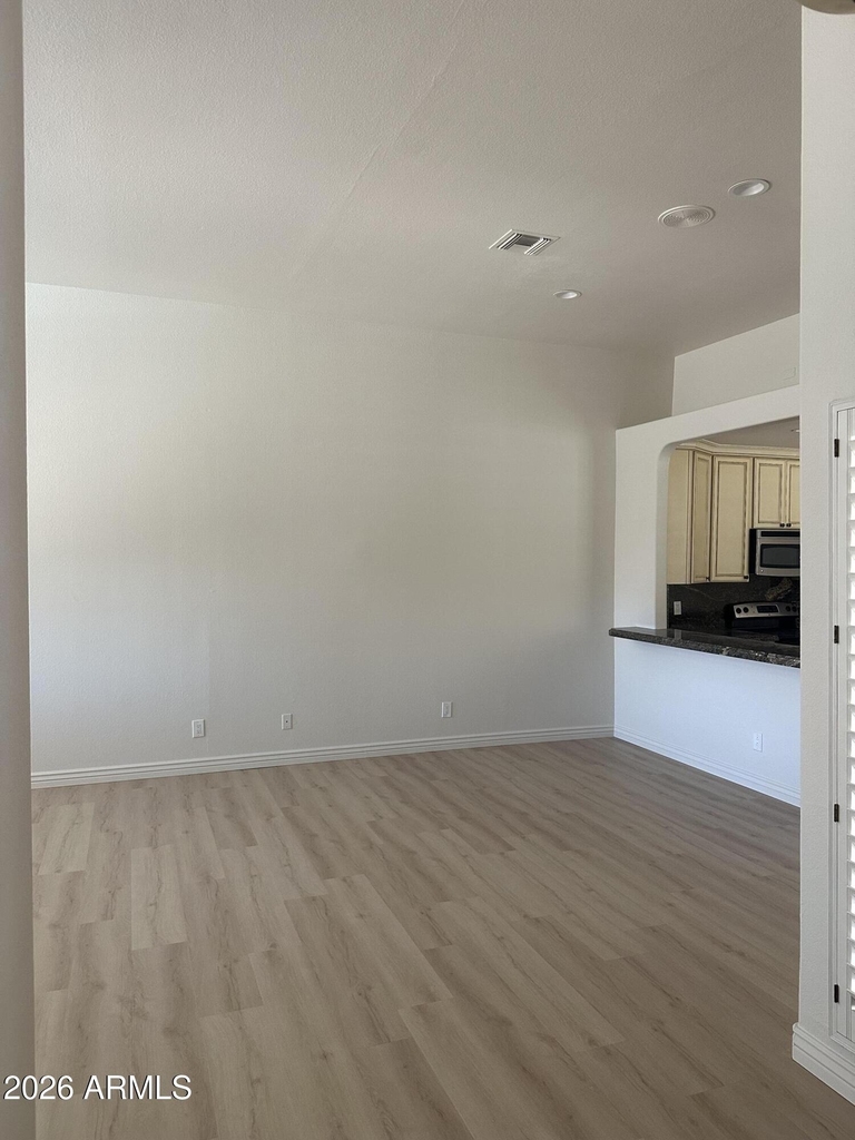 8889 E Meadow Hill Drive - Photo 33