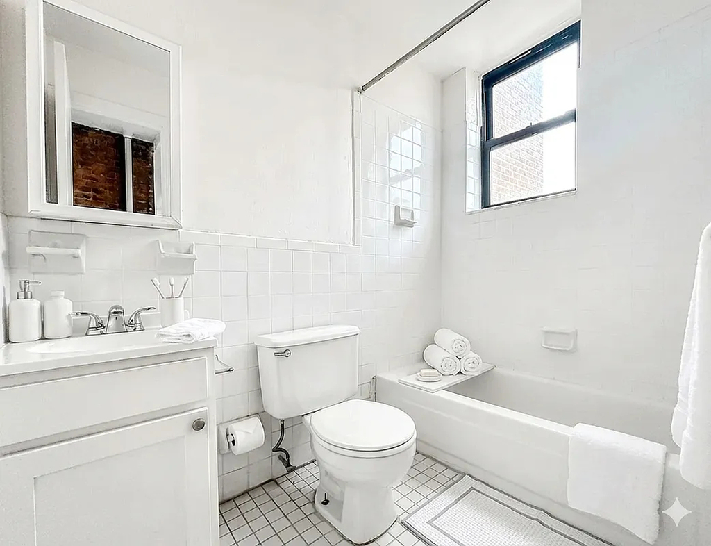 325 East 89th Street - Photo 4