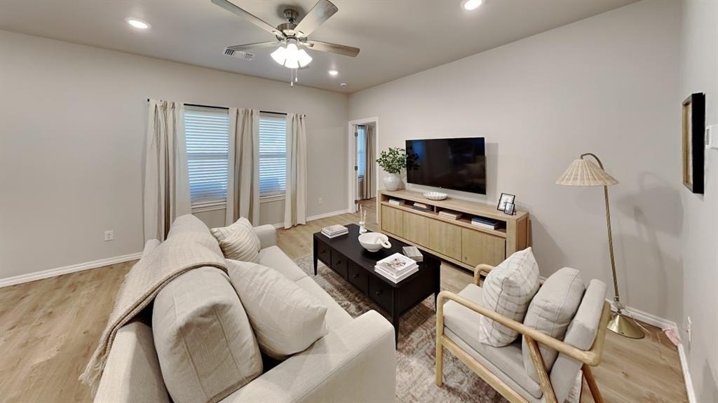 7020 Labelle Drive - Photo 3