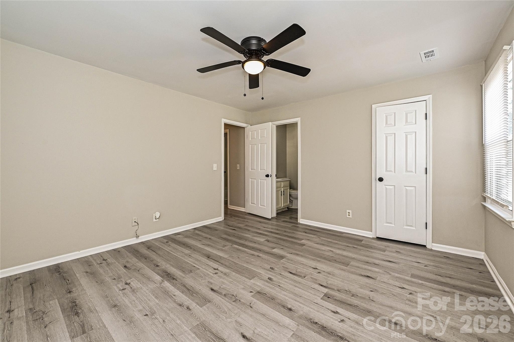 6156 Meadow Rose Lane - Photo 13