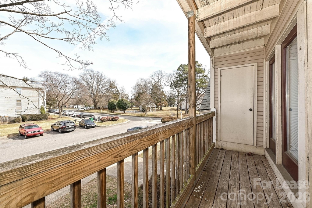 6156 Meadow Rose Lane - Photo 11