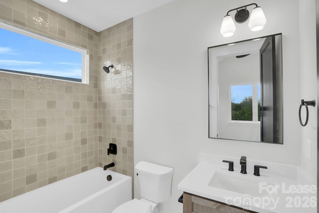 142 Mattoon Street - Photo 26