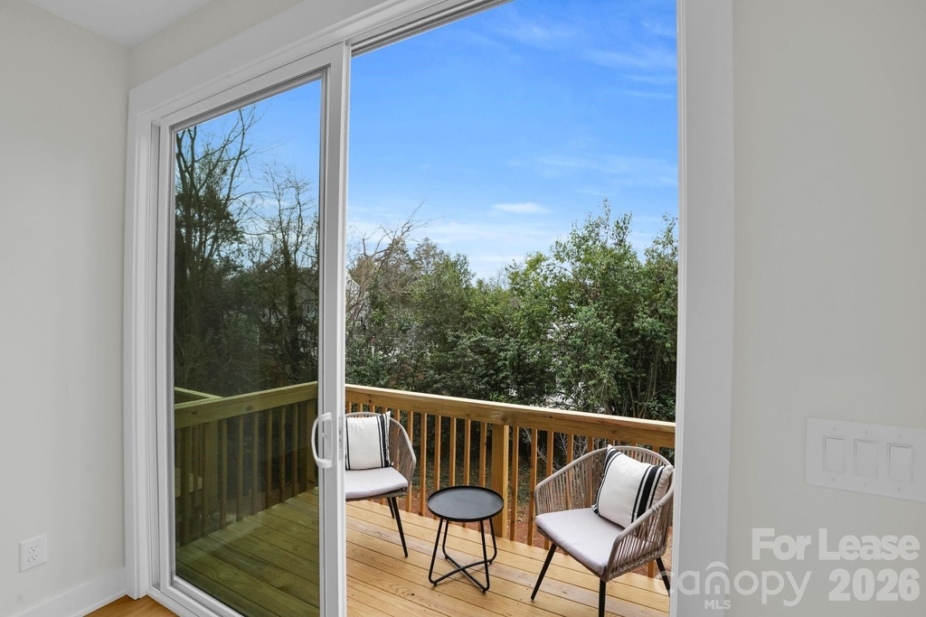 142 Mattoon Street - Photo 19