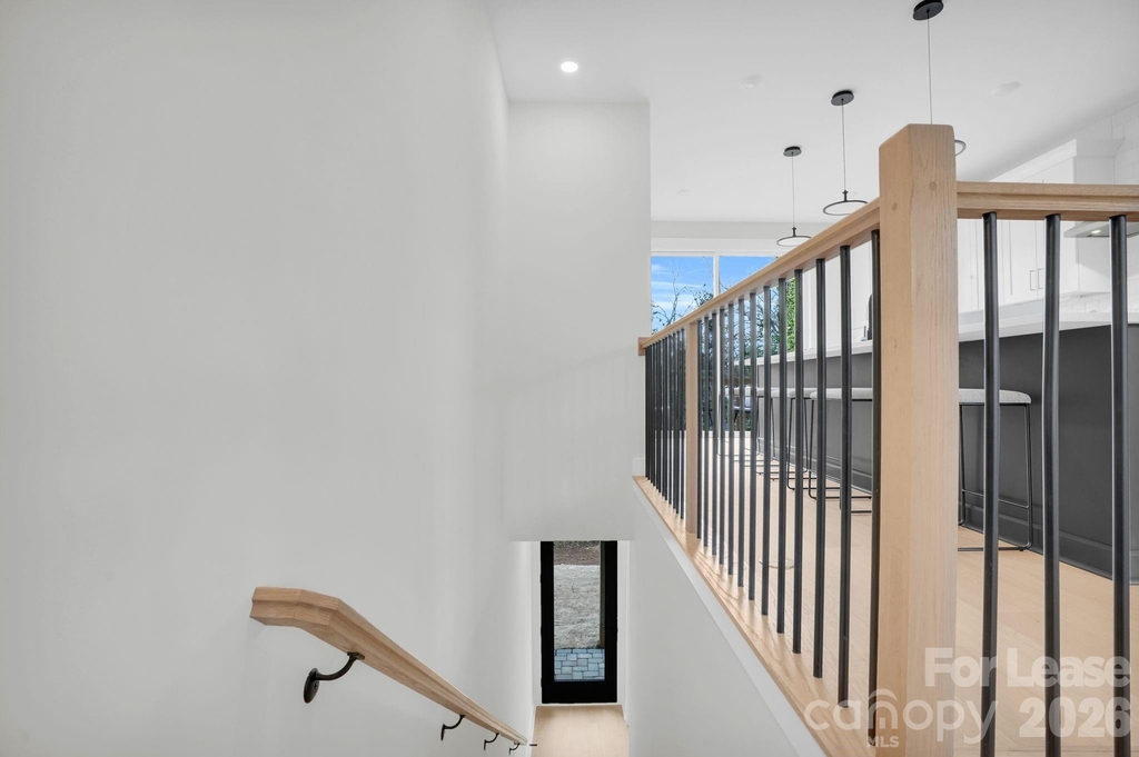 142 Mattoon Street - Photo 27