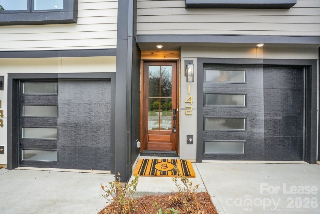 142 Mattoon Street - Photo 30