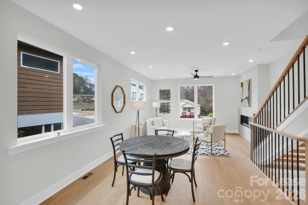 142 Mattoon Street - Photo 4