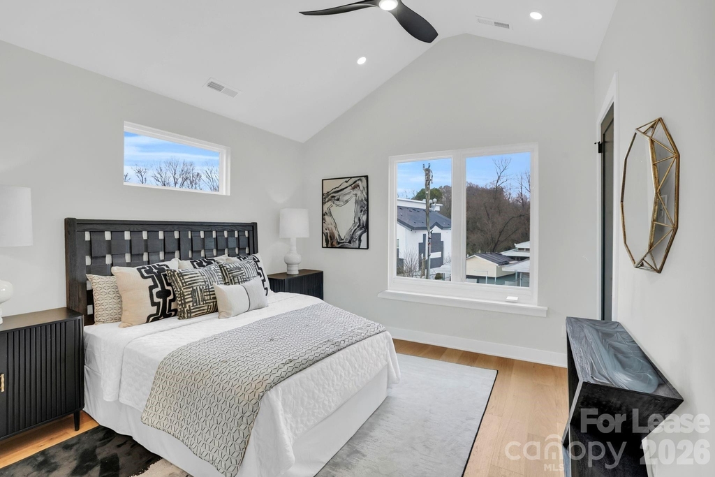 142 Mattoon Street - Photo 24