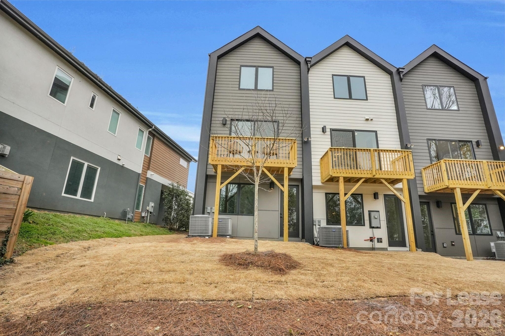 142 Mattoon Street - Photo 29
