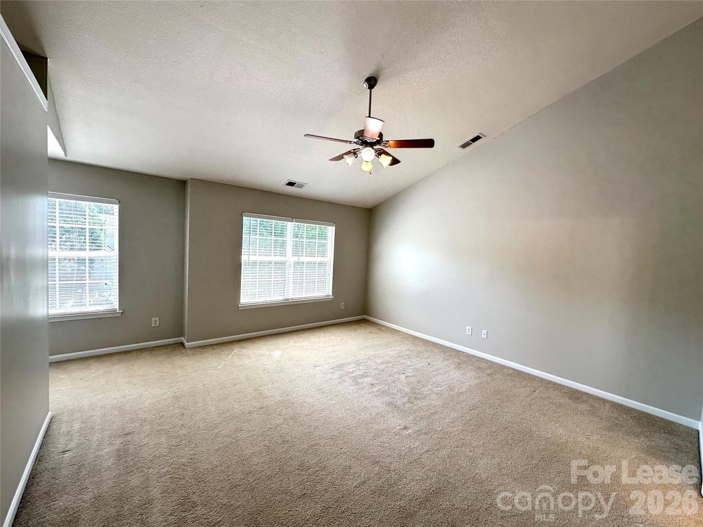 8227 Belmont Stables Drive - Photo 17