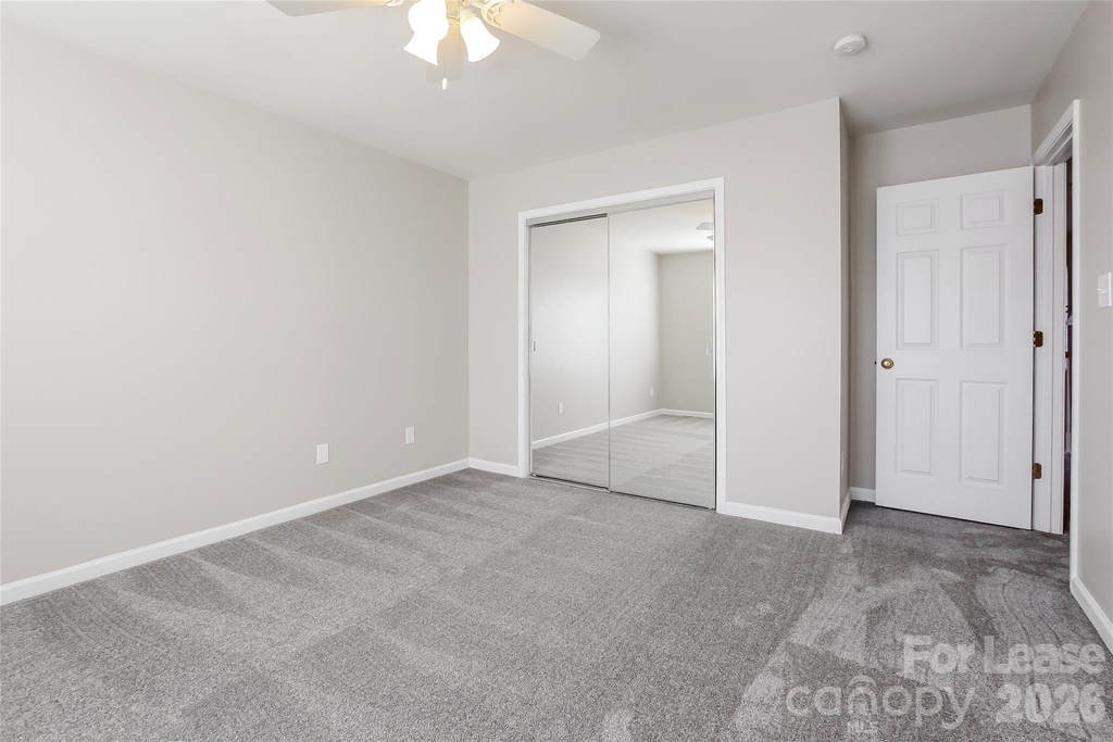 10202 Hawkeye Drive - Photo 11