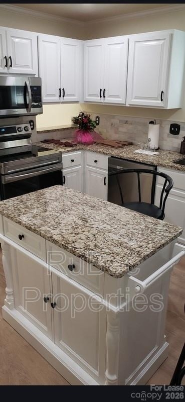 1813 Brewton Drive - Photo 3