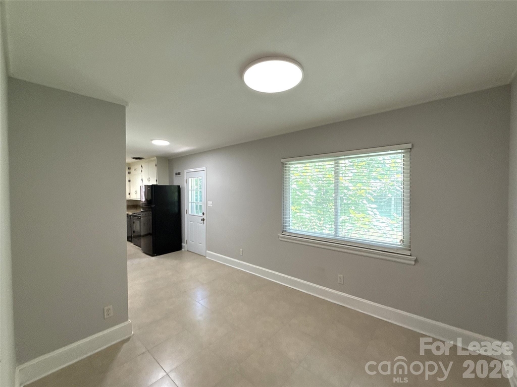 932 Hickory Nut Street - Photo 12