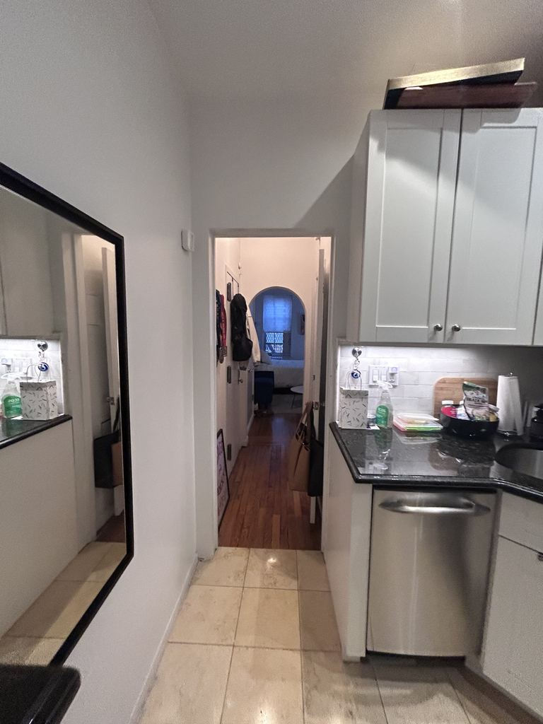 14 Jones Street - Photo 3