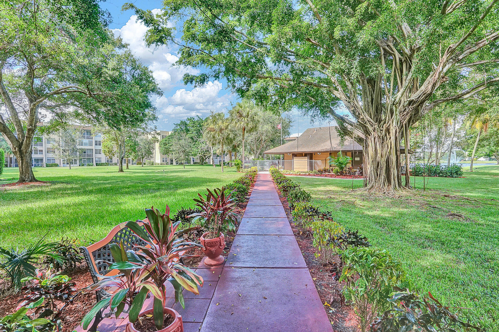 9460 Poinciana Place - Photo 20