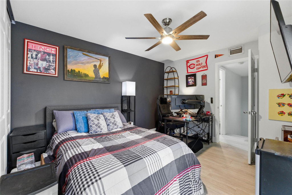1017 10th Way - Photo 8