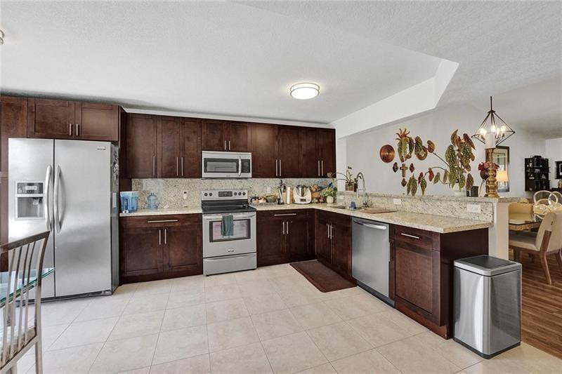 7533 Glendevon Lane - Photo 4