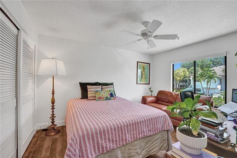 7533 Glendevon Lane - Photo 19