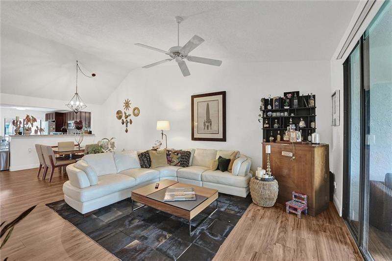 7533 Glendevon Lane - Photo 15