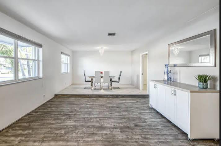 2200 N 47th Avenue - Photo 2