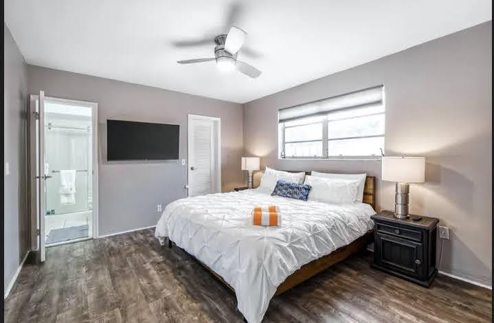 2200 N 47th Avenue - Photo 8