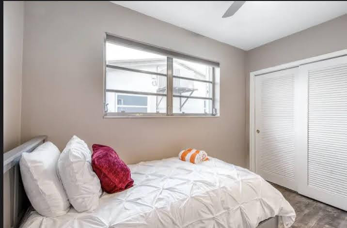2200 N 47th Avenue - Photo 12