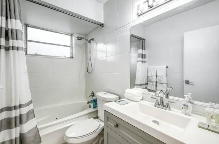 2200 N 47th Avenue - Photo 13