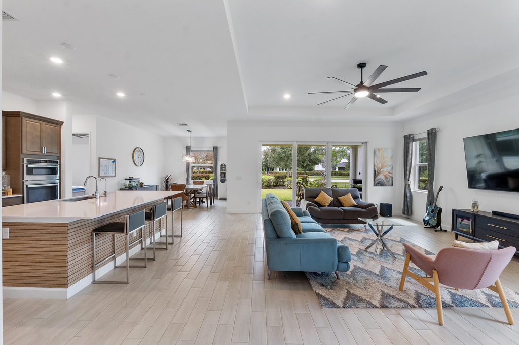 19036 Broad Shore Walk - Photo 8
