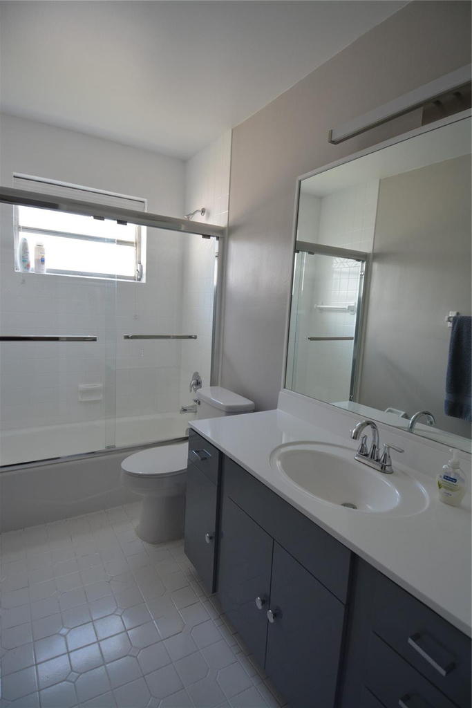 3840 N 42nd Terrace - Photo 10