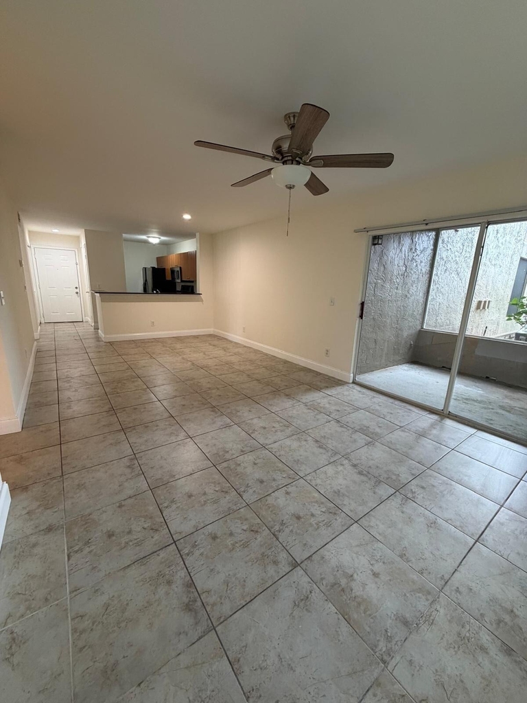 1825 Palm Cove Boulevard - Photo 5