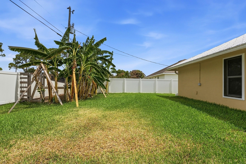 1280 Sw Kalevala Drive - Photo 35