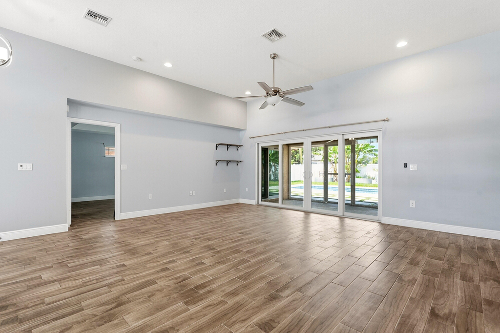 1280 Sw Kalevala Drive - Photo 7