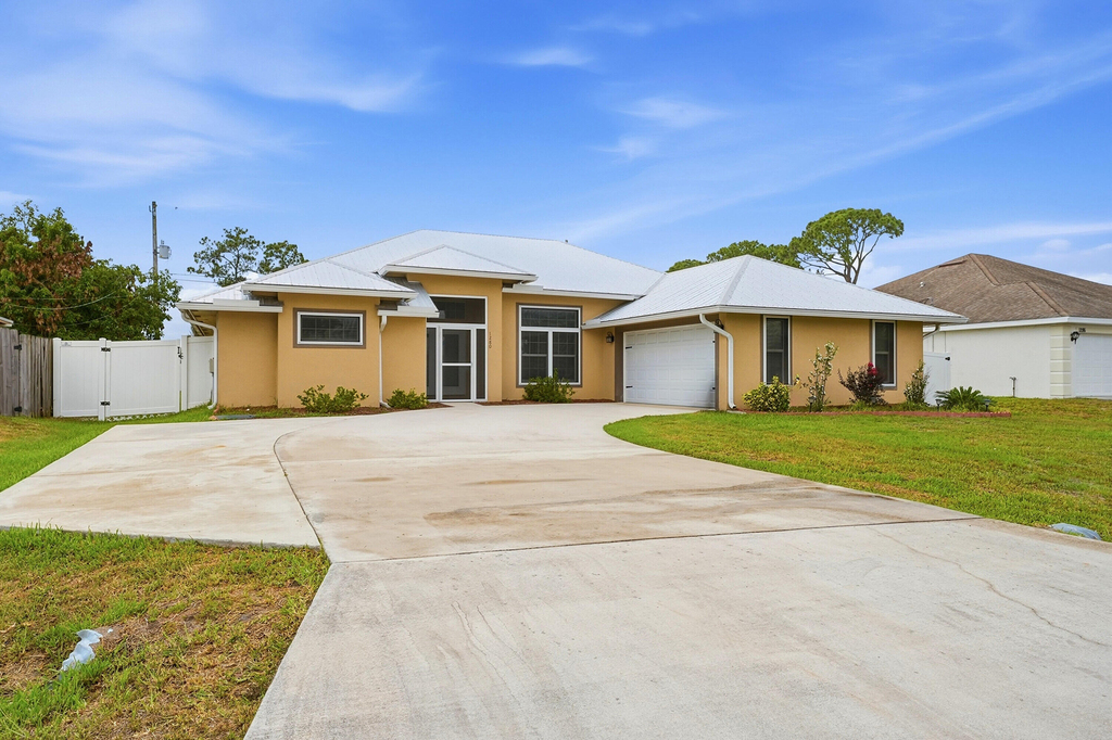 1280 Sw Kalevala Drive - Photo 1