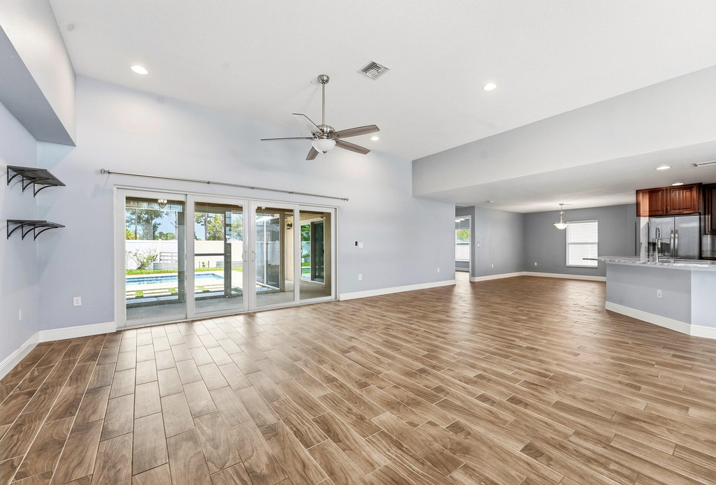 1280 Sw Kalevala Drive - Photo 4