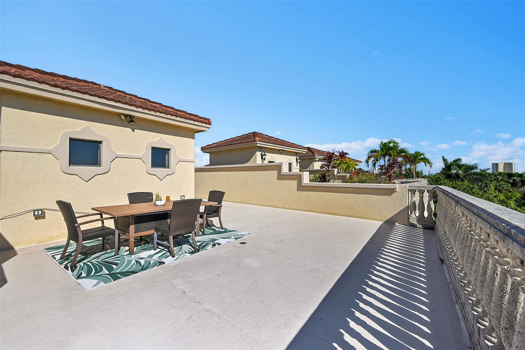 2254 Se 7th Street - Photo 46