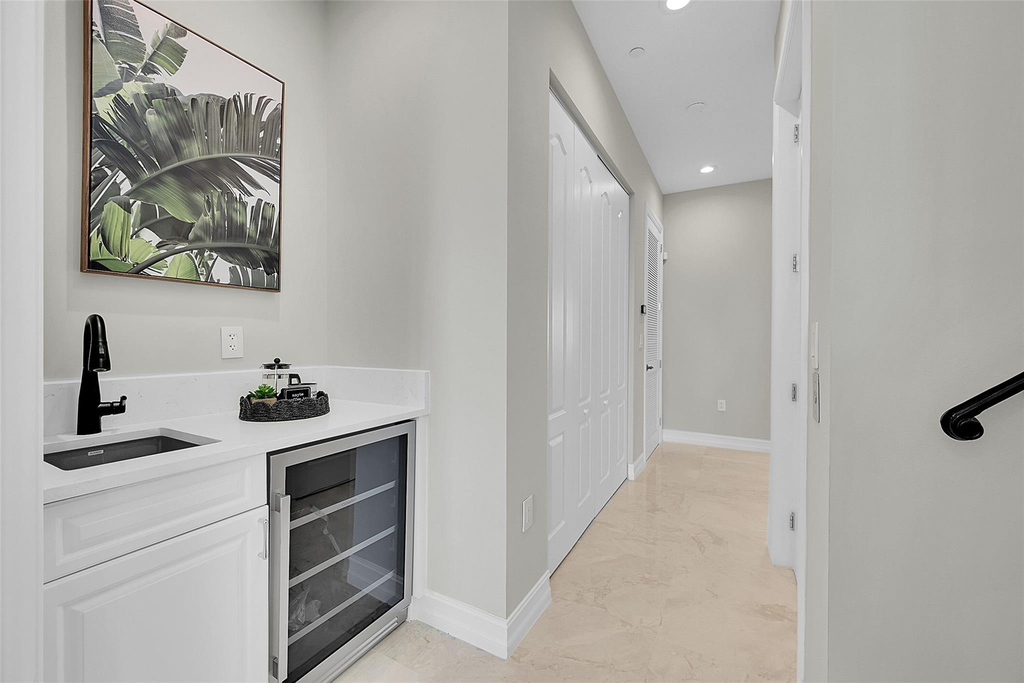 2254 Se 7th Street - Photo 24