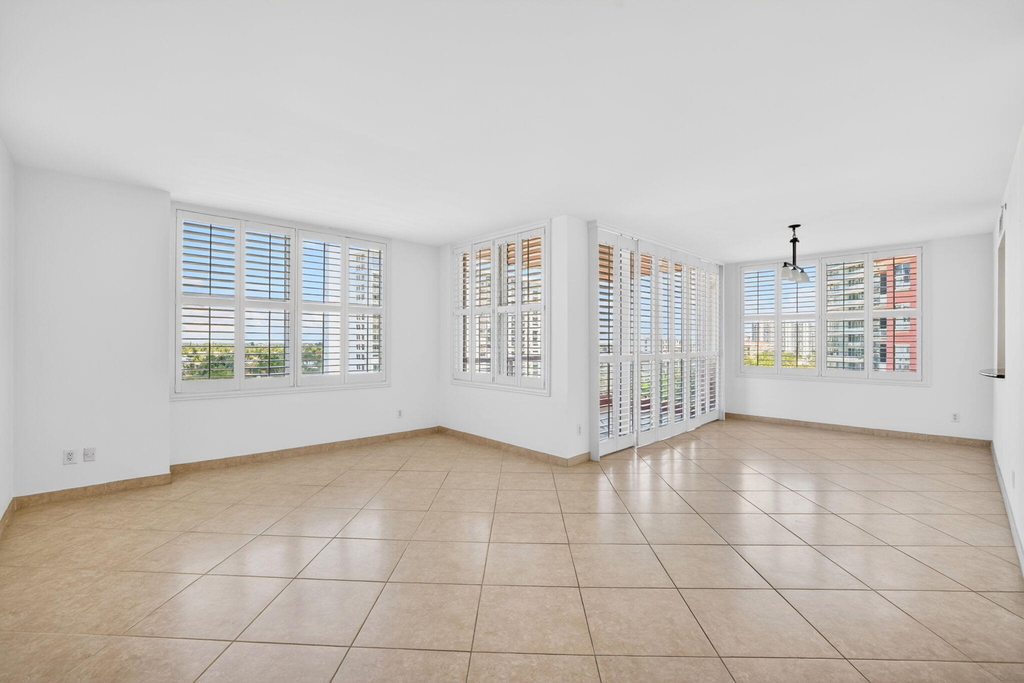 2100 N Ocean Boulevard - Photo 8