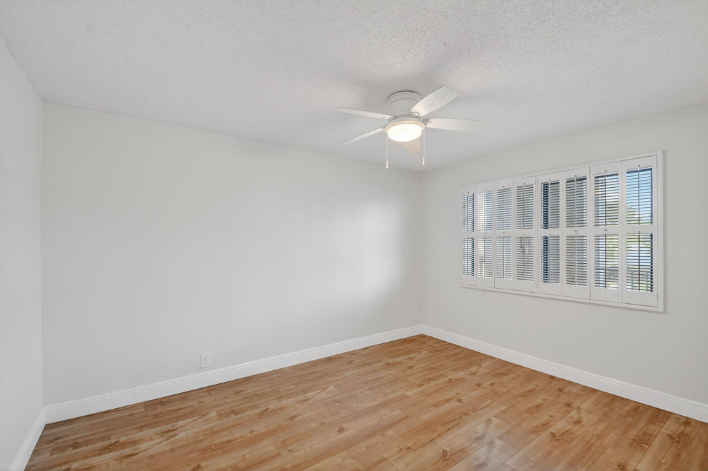 4080 Tivoli Court - Photo 22