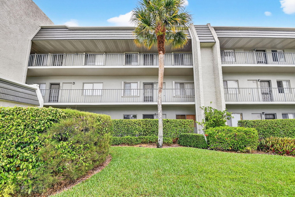4080 Tivoli Court - Photo 1